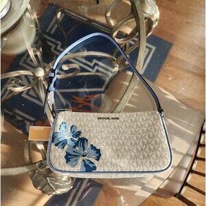 MICHAEL KORS Jet Set Pebbled Leather Shoulder Pouche